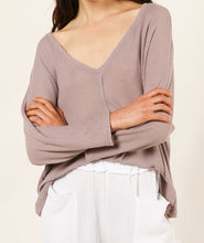 Load image into Gallery viewer, Carmen Light Knit Tee - Lavender
