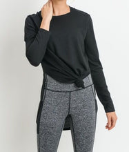 Load image into Gallery viewer, Emily Flow Top - Black