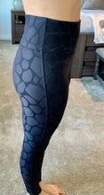 Load image into Gallery viewer, Sienna Giraffe Print Highwaist Leggings
