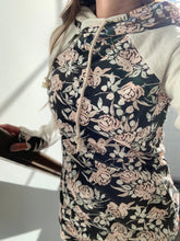 Load image into Gallery viewer, DoubleHood Sweatshirt - That's Showbiz