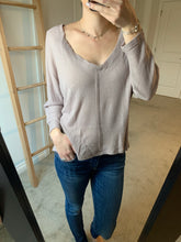 Load image into Gallery viewer, Carmen Light Knit Tee - Lavender