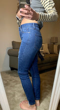 Load image into Gallery viewer, London High Rise Skinny Jean
